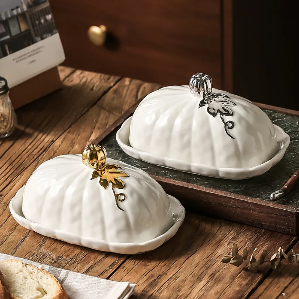 3D Pumpkin Shape Ceramic Butter Dish with Lid Embossed Butter Covered Cheese Storage Container Kitchen Table Decor Tableware
