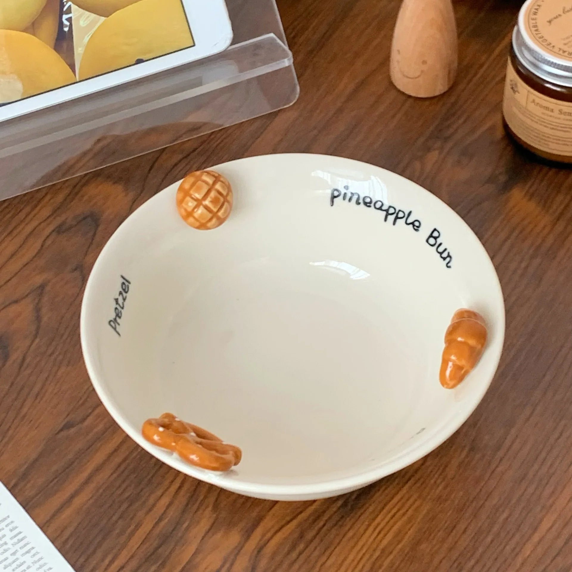 Pretzel Croissant Embossed Ceramic Bowl Set High Value Tableware Cute Rice Dessert Pasta Plate