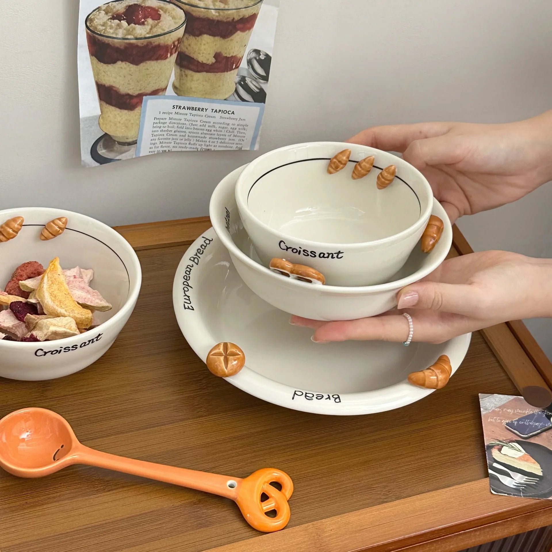 Pretzel Croissant Embossed Ceramic Bowl Set High Value Tableware Cute Rice Dessert Pasta Plate